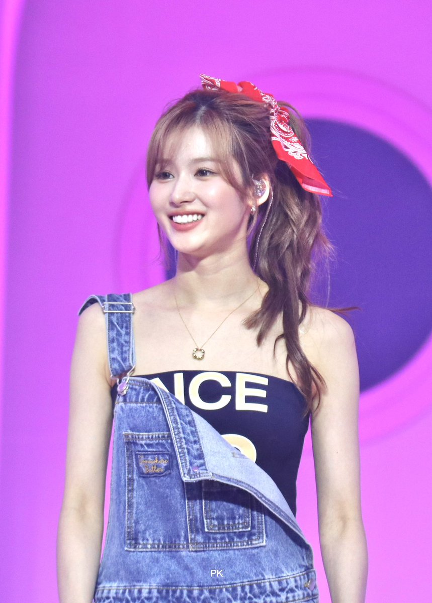 pk_0418's tweet photo. 231021

내친구 기특해 소중해 💜

#사나 #트와이스 #SANA #TWICE https://t.co/Du2zzLzoxE