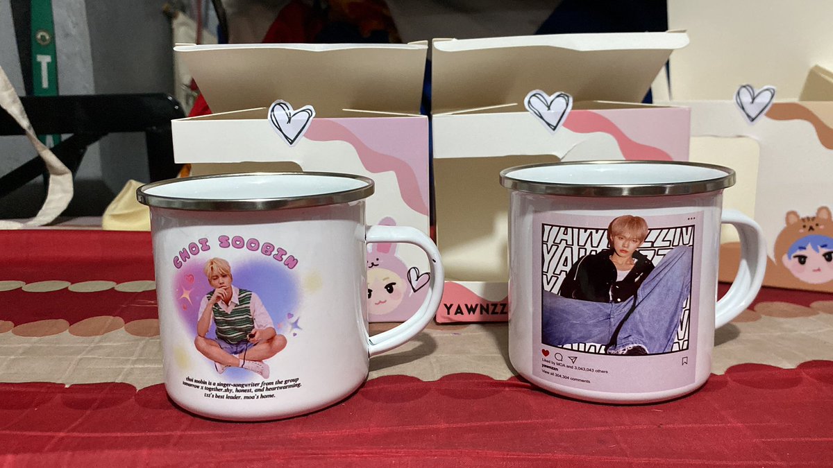 yeontoosiast's tweet photo. OT5 mugs complete 🫶🏼 Ang cute nanaman ng packaging and designs ng mugs huhuhuhu parang gusto ko nalang idisplay 💕 #bluespringthanks @bluesprngst @505basket https://t.co/BkyIITw0bL