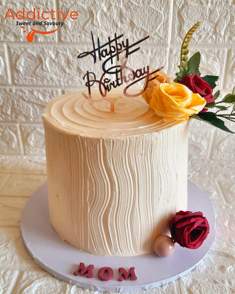 AddictiveSS's tweet photo. Surprise mom with a beautifully decorated, personalized cake that matches her style and tastes..🥰🥰

Whatsapp +263773388653 to place your order.

#personalisedcakes #cakeformom #birthdaycake #cakeforkids #birthdaytreats #foodies #cakedecorating #cake #avenuesbaker https://t.co/8wOLSdq5xc
