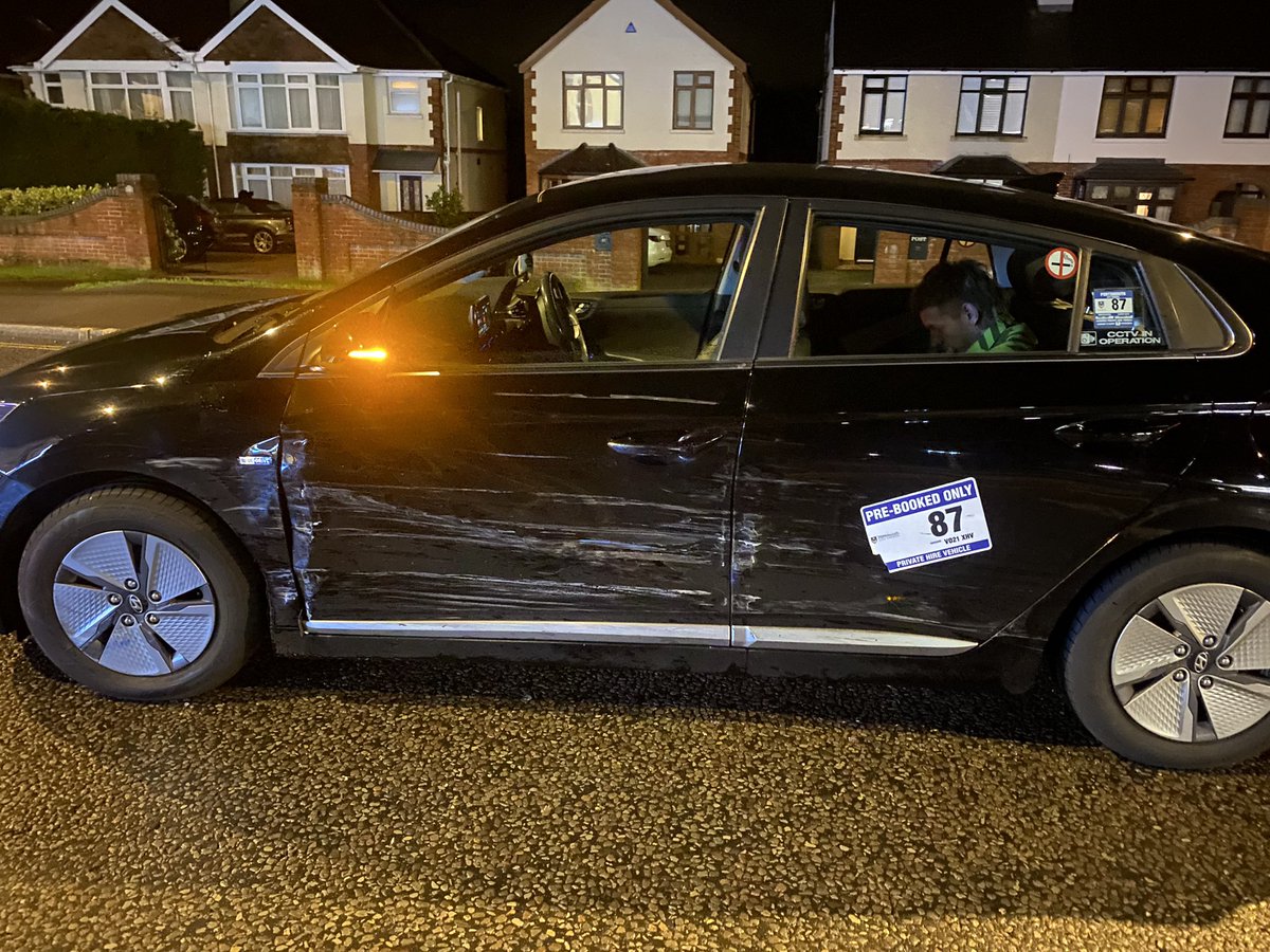 Dami_NFT's tweet photo. @Robert_GonGon @DragonsArena_io Oh yeah thanks , im ok, nothing hurts me , but my car is not so good . https://t.co/1SiFWqCsCi