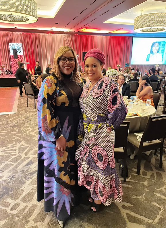 Mason4Mayor2019's tweet photo. Last night, I attended a dinner with the NBA…….. National Bar Association 😬 Theme ~ African Accents https://t.co/MgoTyDkknj