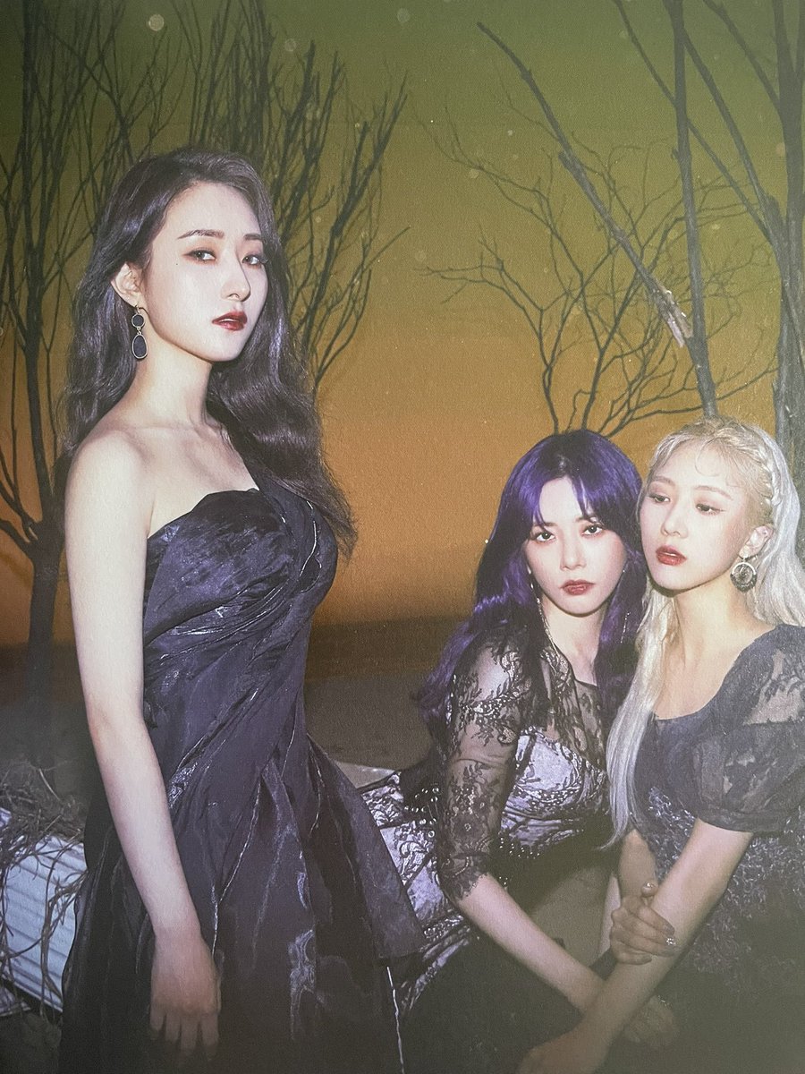 FrenchInSomnia's tweet photo. Dystopia : The Tree Of Language
Version I : Photobook Part I
#Dreamcatcher #thefrenchinsomniascans @hf_dreamcatcher #드림캐쳐 #Insomnia #thetreeoflanguage #ttof #dttof https://t.co/VuGyWdJXck