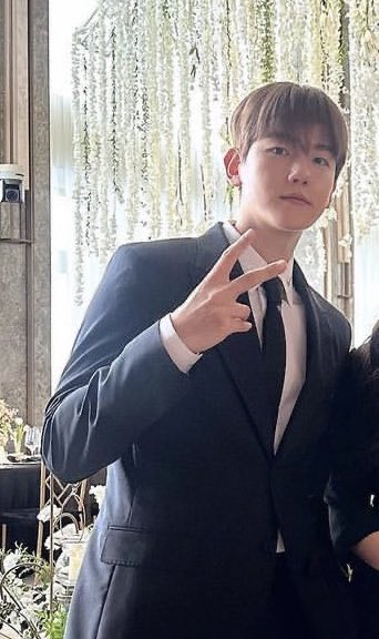 231022 Today's Baekhyun 💛