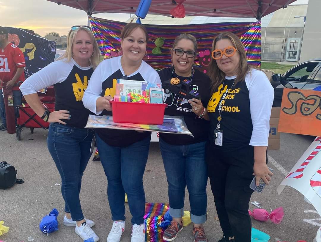 AVID family thank you for your support! Our kiddos got 1st Place at CHS Trunk or Treat!! 🐾🦁🎓@clintjunior @AVID4College @venesslioness @Yolanda59314124