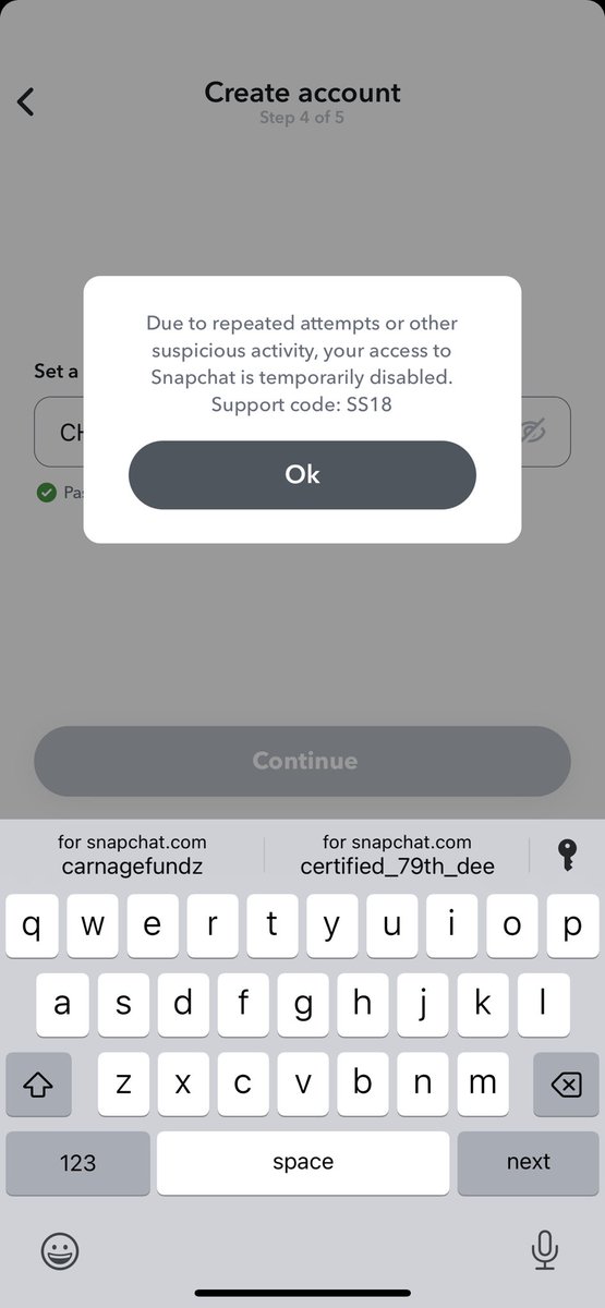 Dee79th's tweet photo. My Snapchat account got deleted to the extent I try creating a new one it keeps showing me this how can I create a new snap on this device @snapchat @snapchatsupport @snapchat https://t.co/vUteuf7l6c