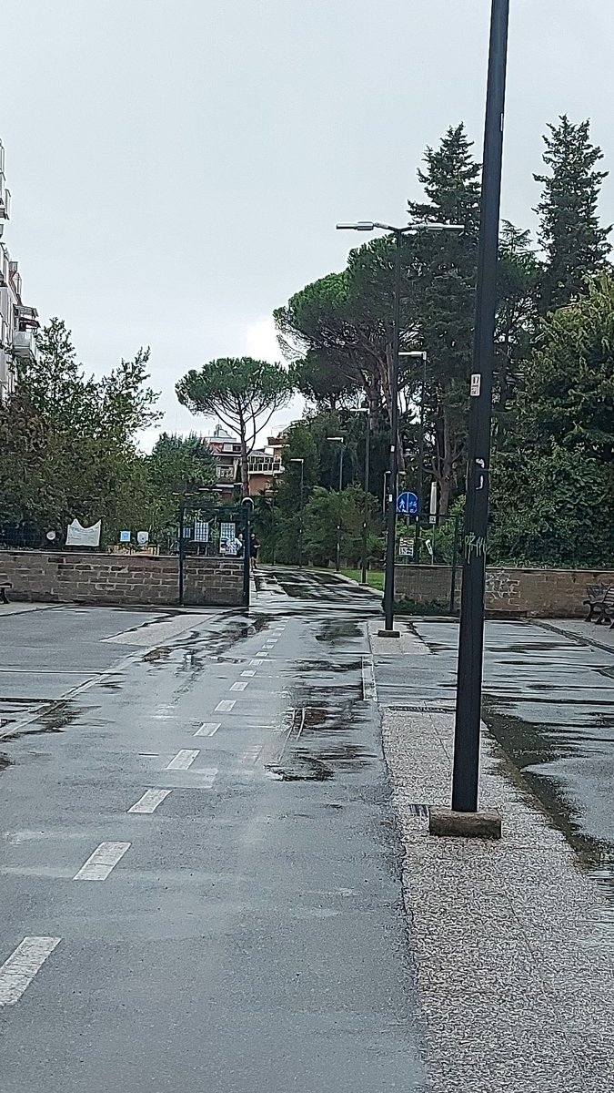 No better way to clear the mind than running in the rain
#SundayMornings