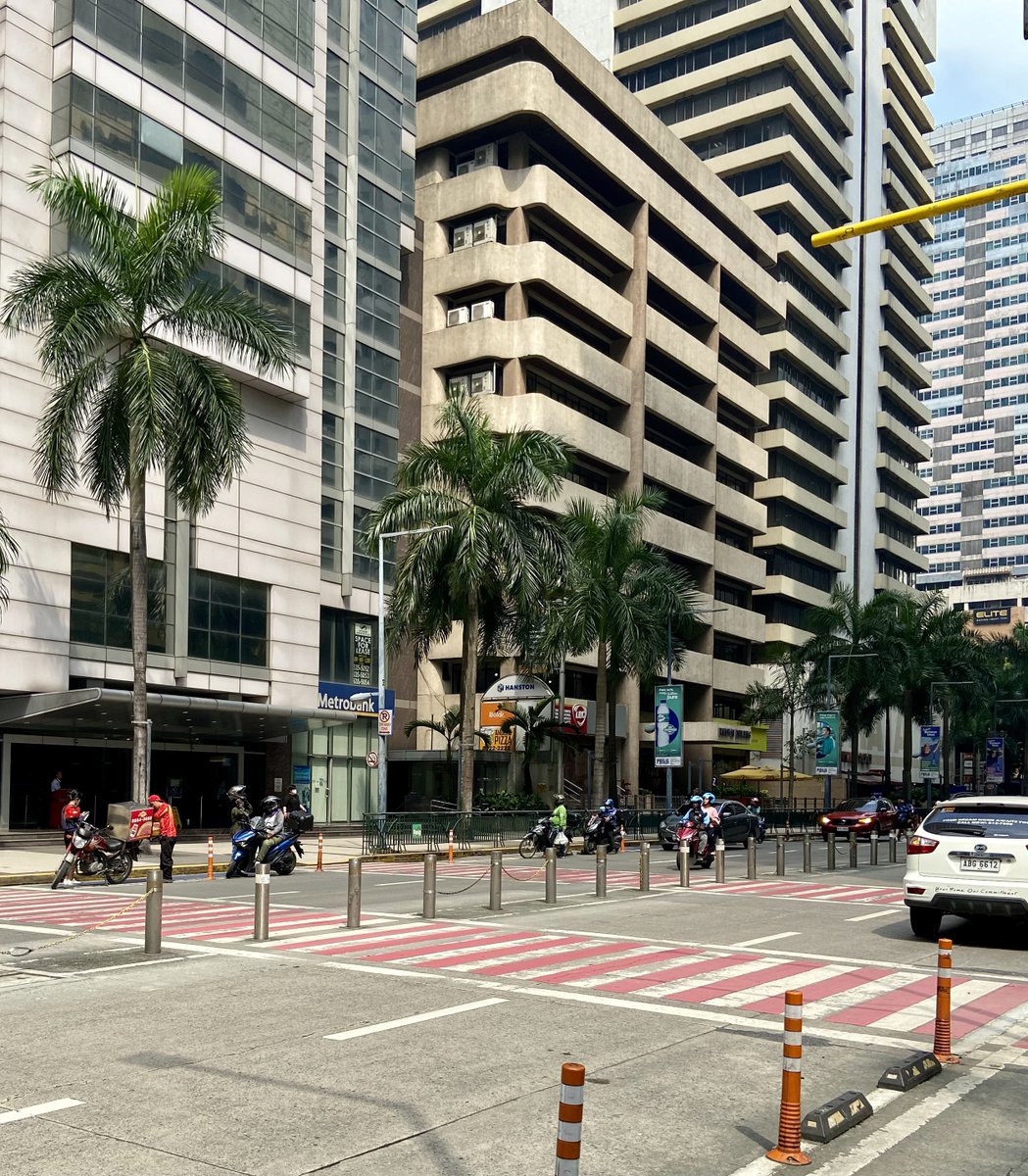 rapseverely's tweet photo. It’s better late than never for someone who is from Visayas! Visited this very iconic place at last. My gameboys heart is happy to be standing where @kkydsnts and @elijahcanlas_ stood. I MISS YOU #Gameboys family! Long live #Caireel 🫶 https://t.co/Oviv2d3sfa