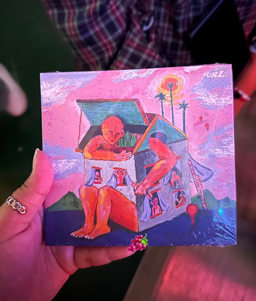 yeolmae9's tweet image. alhamdulillah masih kebagian album surl yaa😭 awalnya galau mau beli of us / i know, tapi karena dry flower ada di ep i know jadi gas ini aja lah🥹🫶🏻 #ROUNDfestival #SURL #설 @SURLofficial #kbands_hmu