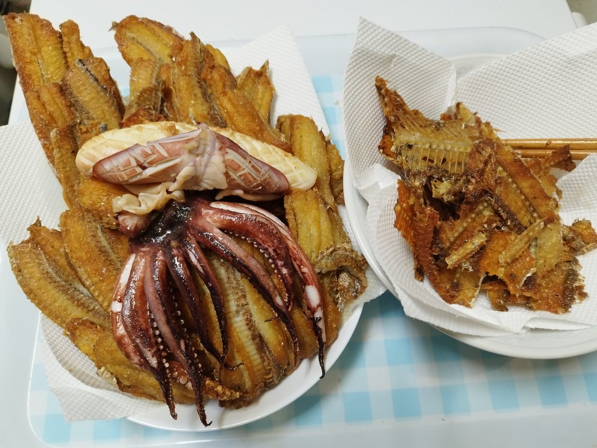 MejinaPink's tweet photo. ホネセンも
全部食えない https://t.co/C6xnyJDr6a
