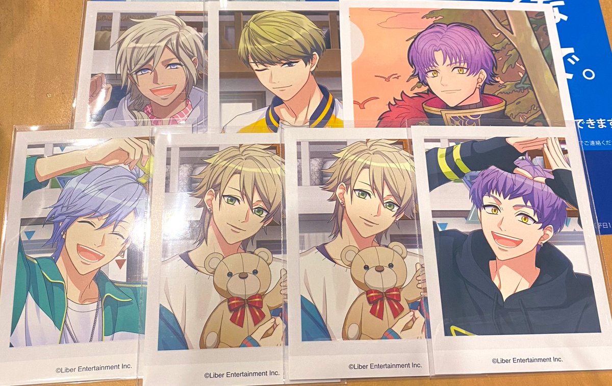 sachimanota's tweet photo. 【交換】A3!展 エーメモ展 インスタントカメラ風カード ましコレ

譲)箔: ⭐︎紬 ガイ
　N:シトロン 千景 三角 一成 九門 莇 誉 ガイ クリストフ(紬&amp;千景)

求)万里 十座 ラインハルト(万里&amp;十座)

*手渡し/郵送
*現在ATCのため手渡し交換◎
*箔⭐︎は万里とのみ

検索からもお気軽にお声掛け下さい🙇‍♂️ https://t.co/nx0HqvJjOf