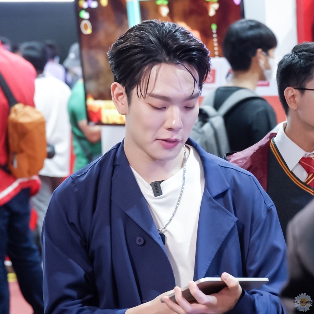 THEBLUEPK2's tweet photo. น่ารัก ☺️☺️

#CTRPANUWAT
#ThailandGameShow2023 #WonderFestivalBangkok2023 #TGSxWF2023 https://t.co/UYATxp3iAE