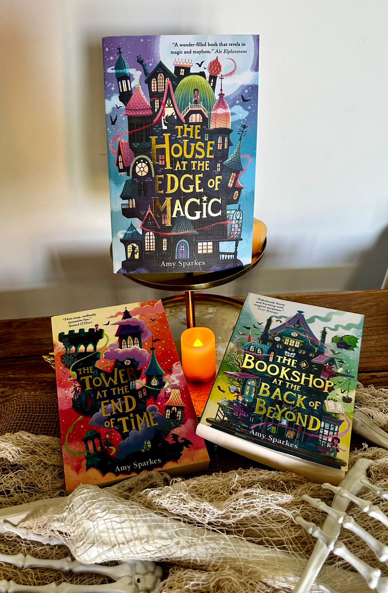 OctoberJonesCo's tweet photo. Instead of the usual #SundayMourningSpread I’m doing another spooktacular ✨#BookGiveaway ✨

If you’re a #SchoolLibrarian, #HeadOfLiteracy #ReaderTeacher this one is for you 👇🏻 

It’s the incredibly magical trilogy of books from ✨ @AmySparkes ✨

To enter FLW/ 🖤/RT/TAG (U.K.) https://t.co/QEJlQps2Od