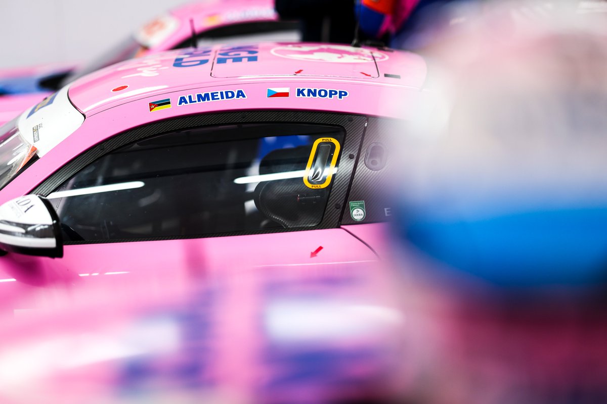 Last #GT4Germany Qualifying for this season is 🏁

Josef puts our #BWT AMGGT4 8️⃣ on P8 overall &amp; P3 in Junior class, while Lachlan &amp; Emil will start from P16 on our 2nd Pinkpanther 1️⃣8️⃣ today at 16:40 CEST ...

🇬🇧 LIVESTREAM ➡️ youtube.com/watch?v=Hd8D_2…

Let's finish on a high 💪