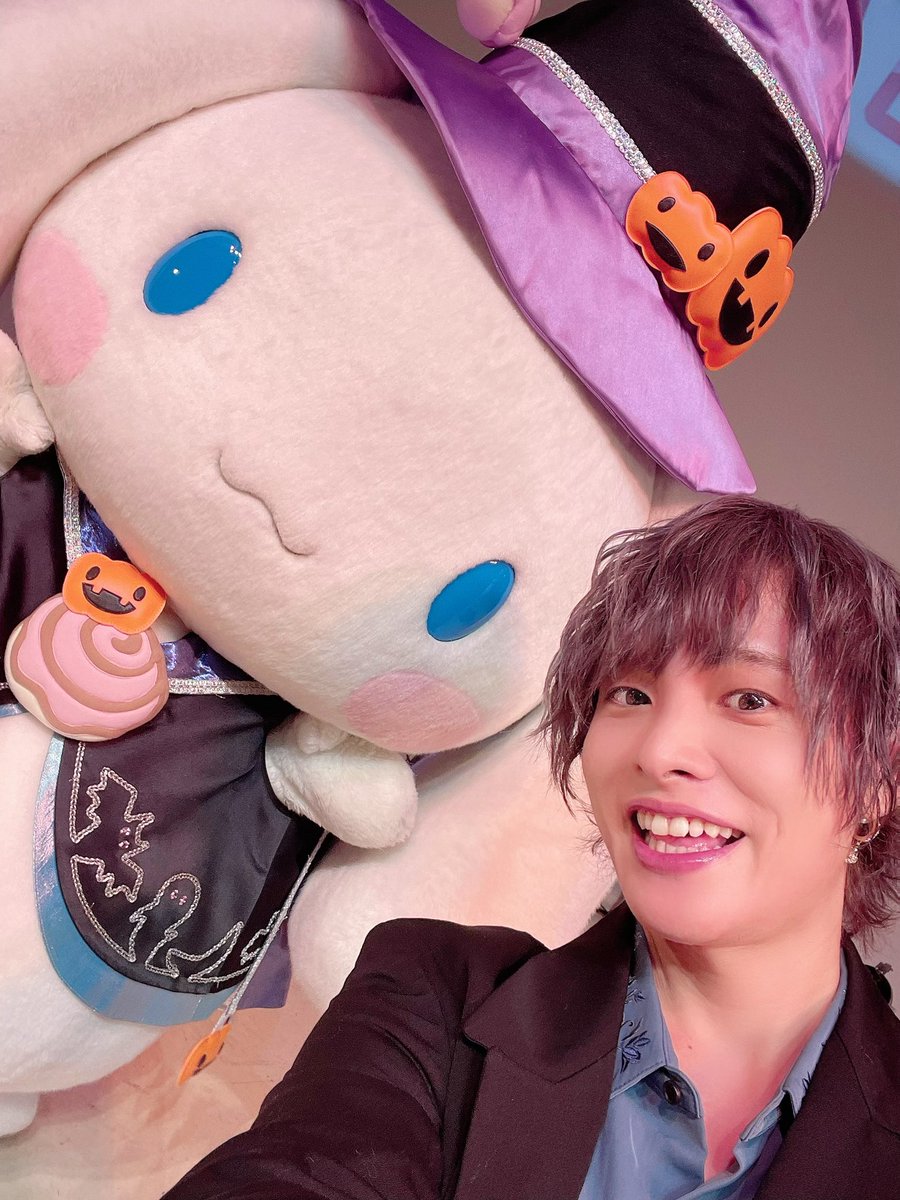 誕生日ｦ祝ｯﾃﾓﾗｲﾏｼﾀ ｼﾅﾓﾝｷｭﾝｹﾞｷｶﾜ… ｸﾛﾐﾁｬﾝｷﾞｬﾝｶﾜ… #まほやくピューロ