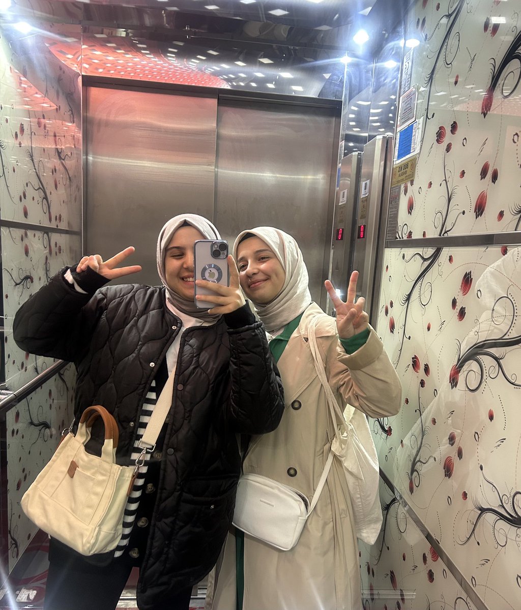 Kyk da iki adımlık yola üşenip çay içmeye gelmeyen kankamın Ordu’ya geldiği günleri görmek de varmış😂