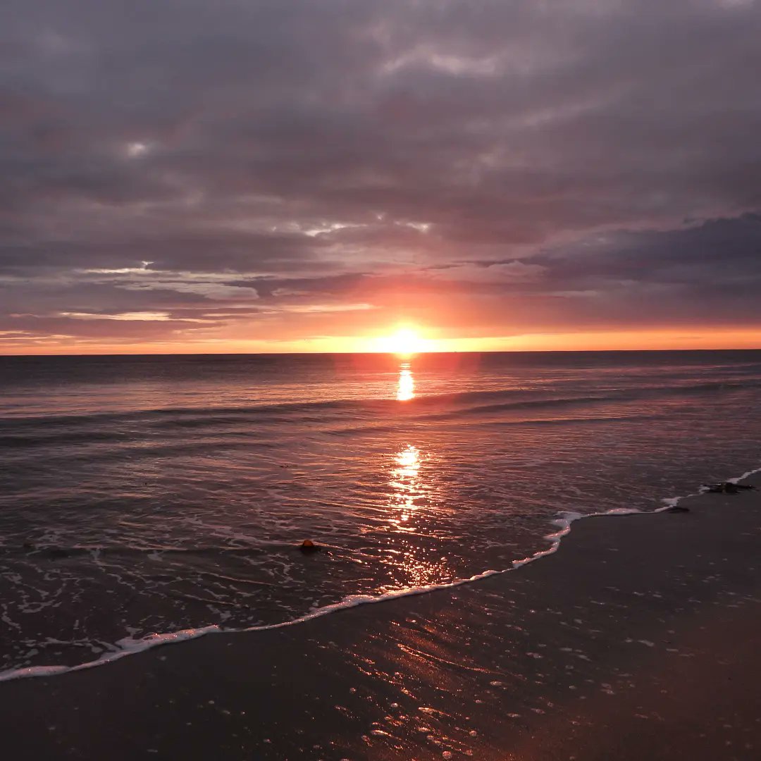 Sunrise at Beadnell a few weeks ago. #sunrise #northeastcoast #Northumberland