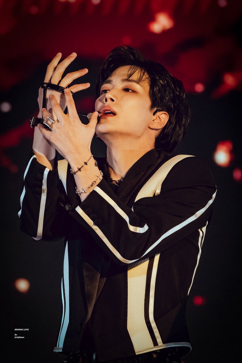 nuestgallery_'s tweet photo. Kim Jonghyeon is really on a league of his own

#NUEST #KIMJONGHYEON #김종현 https://t.co/feWzalJxaf