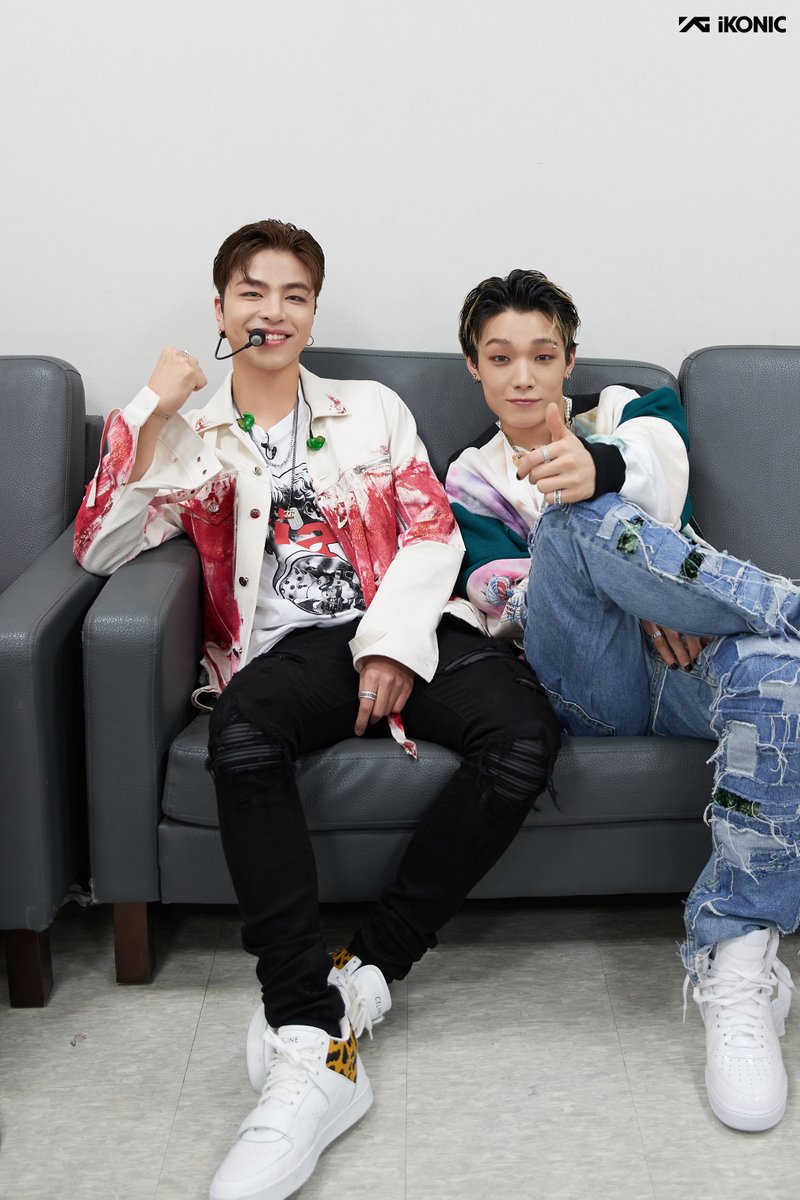 JunbobMoments's tweet photo. 📍Kingdom : Legendary War, 2021
#JUNBOB #BOBJUN https://t.co/LodMwoDCt3