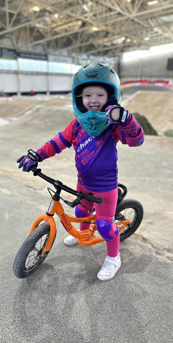 neilhyde1's tweet photo. @KirkbrideMrs Sunday funday. Enjoying bmx track @BritishCycling @N_CyclingCentre center https://t.co/awAnuNkgIK