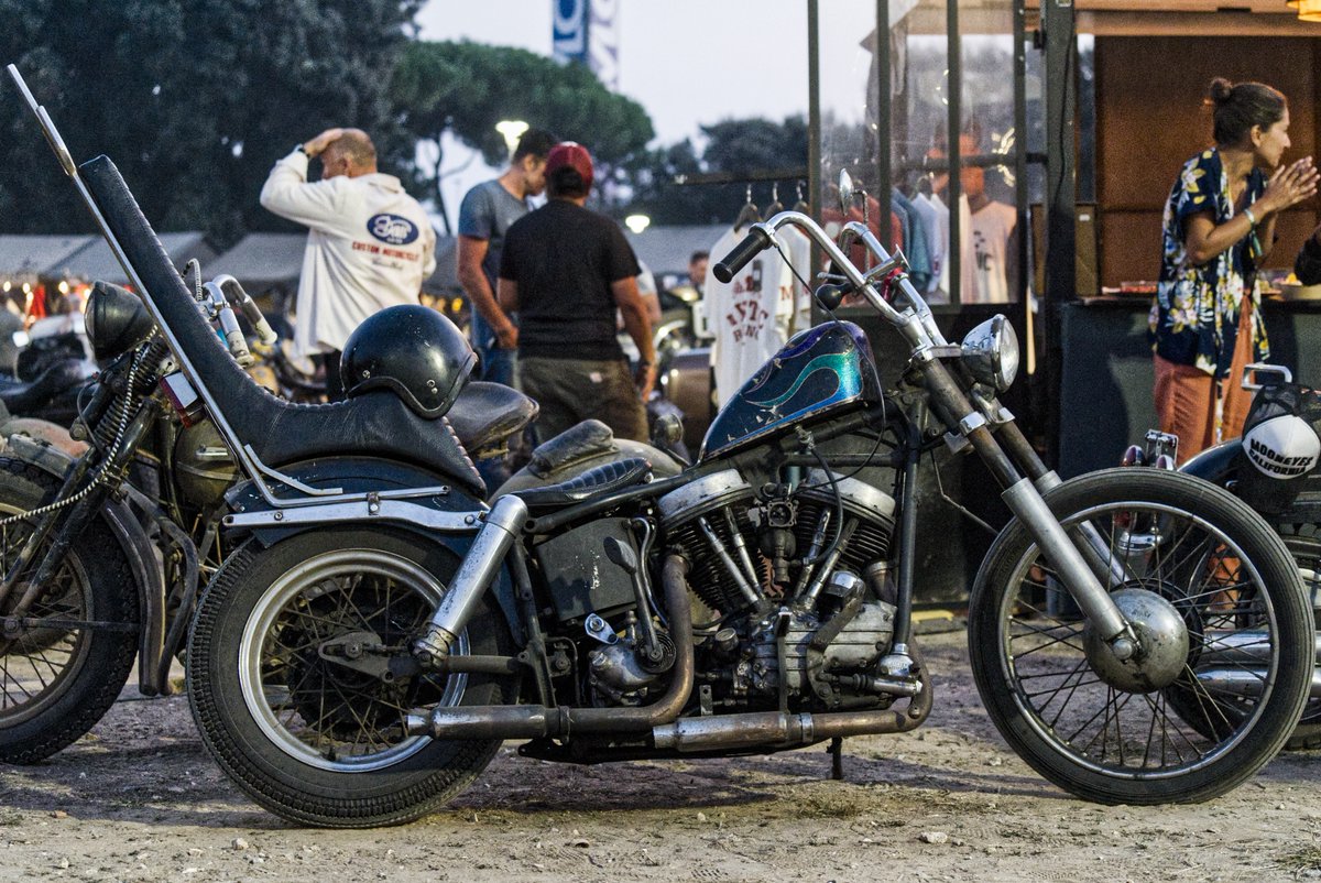 The Italian Moment: bit.ly/WheelsWavesIta…
#abikewelike #harley #harleydavidson #wheelsandwaves #chopper