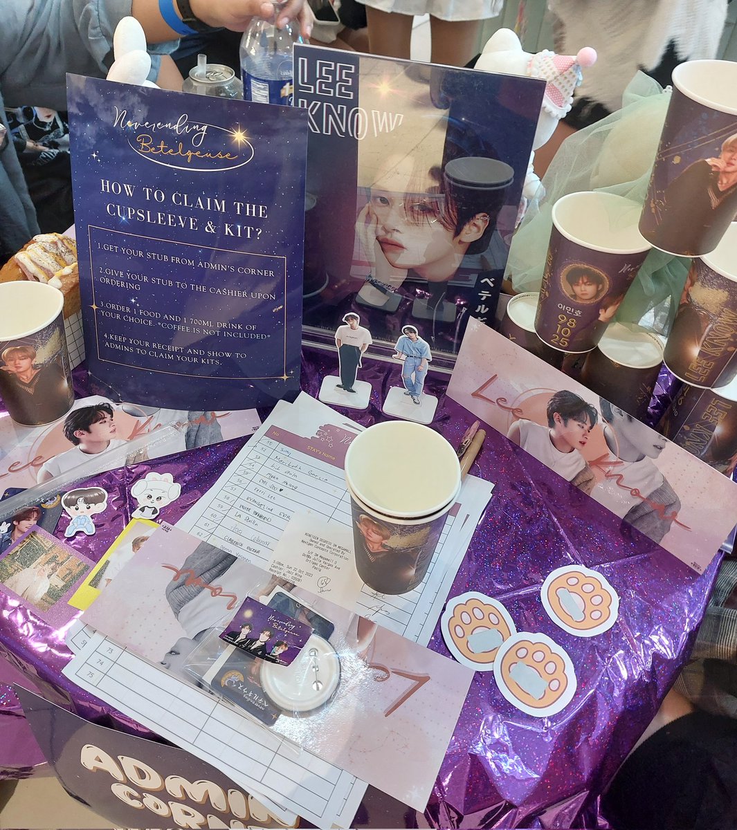 ikyk_minhoe's tweet photo. •ू♡Happy Lee Know Day⋆.*ೃ✧

My first SKZ cup sleeve event🫶I'm super shy kanina😭 pero thank youu poo @StayForSKZPH

#NeverendingBetelgeuse
#OurSpecialStarLeeKnow #이리노 #스트레이키즈 #Leeknow https://t.co/1QeDaFywRX