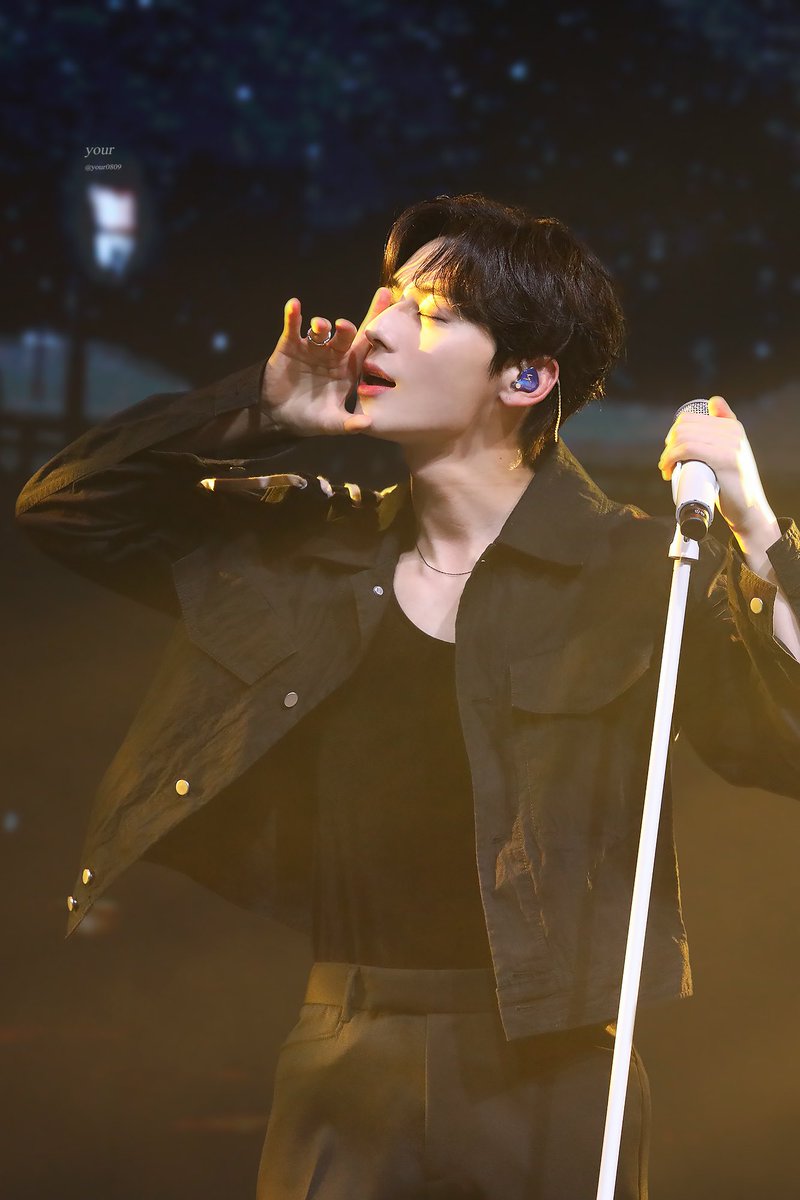 nuestgallery_'s tweet photo. Hwang Minhyun, the performer that you are

#NUEST #HWANGMINHYUN #황민현 https://t.co/TwLiV7xJN3