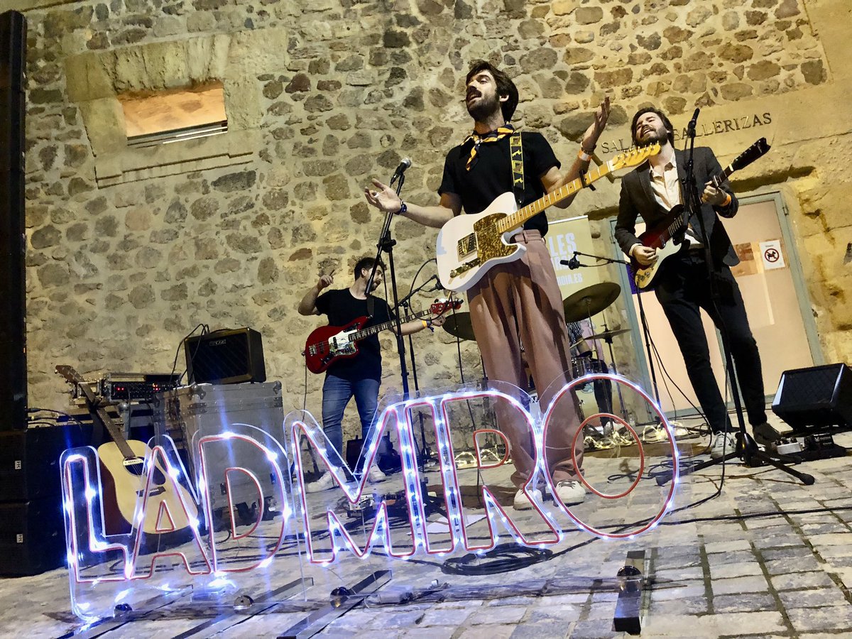 Volvemos a casa muy felices. La experiencia en @BigUpMurcia no ha podido ser mejor. Gracias a toda la organización por el cariño y la oportunidad de tocar aquí y conocer a compañeros, a gente tan interesante y aprender sobre la industria ¡Seguimos! 🔥🔥🔥