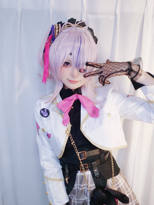 Twitterのコスプレ画像2