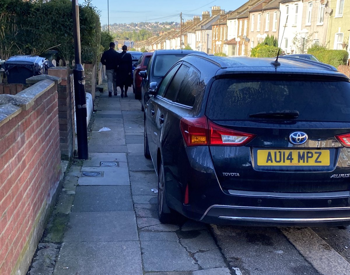 Good luck squeezing through here with a pram or wheelchair. Sandhurst Road needs some serious improvement.