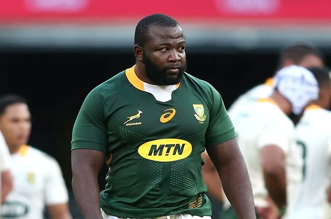 These two served the beef and it got cold for the Queens land!!! #ENGvRSA