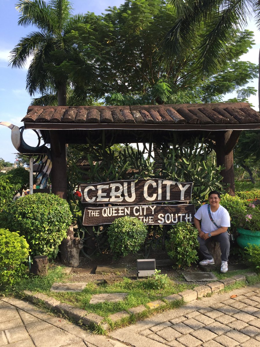 itscheeiin's tweet photo. 9th National Carabao Conference https://t.co/CGjrN43jKj