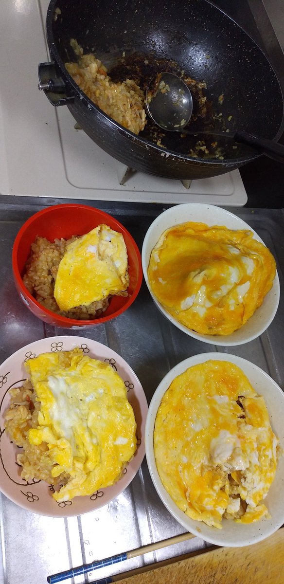 clover43204026's tweet photo. 昨日65.1㎏　今日63.6㎏
1.5㎏減量♪♪♪

朝　なし

昼　バターさつまいも、野菜ジュース、すまし汁

夜　オムライス

久しぶりのオムライス美味しかった🤤

#産後ダイエット https://t.co/8VXTXHN2C8