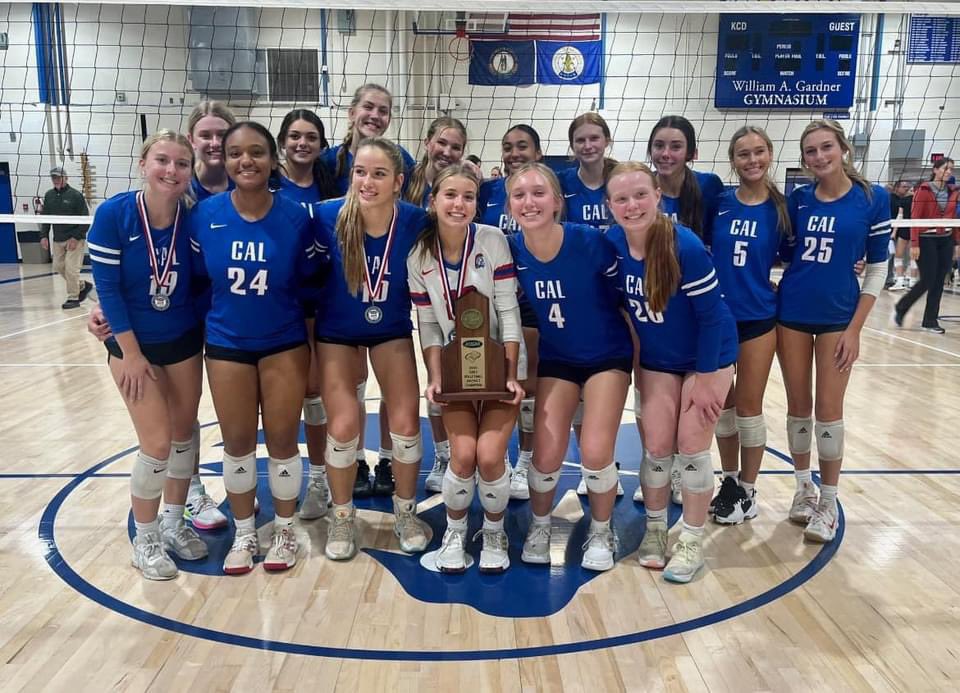 kyleesells2026's tweet image. incredible teamwork was demonstrated on the court vs Ballard. Our team&apos;s communication was on point, as we strategized and executed plays that we practice! An intense match that proves when we play as one, we conquer as one. 💙🏐 #gamerecap #oneteam