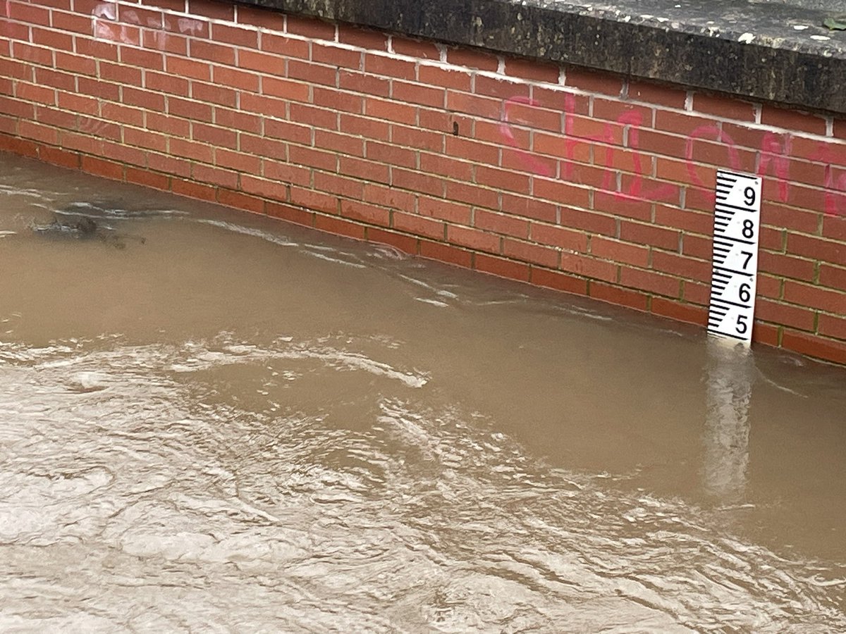 The flood plains along Sealand Road in @ShitChester did what they were supposed to yesterday. Please don’t approve any development on them @cwaclabour @CNNConservative @ChesterLibDems @CwacGreen @Go_CheshireWest