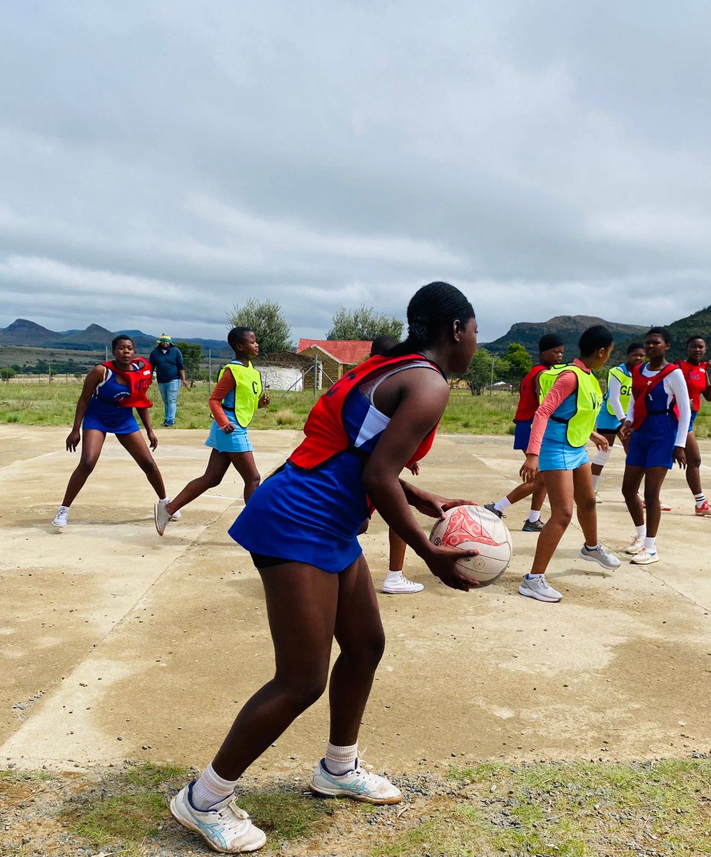 GHN_Foundation's tweet photo. Yesterday was amazing, but today we're taking it up a notch! Alongside Black Hawk Foundation and Dan Pasiya, we're not only providing medical services and more, but we're also bringing the excitement with a thrilling netball game! 🏐💥 #CommunityOutreach #GNFFOUNDATION https://t.co/rc7Rkn58uL