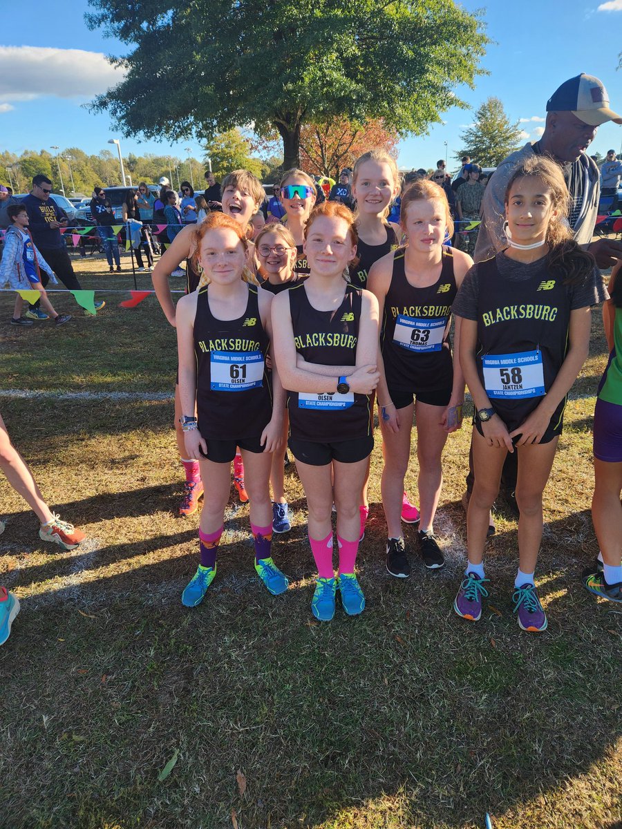 Congrats to the Blacksburg Middle Girls team for placing 1st at the state. Congrats to the boys for placing 2nd!@BruinsBMS