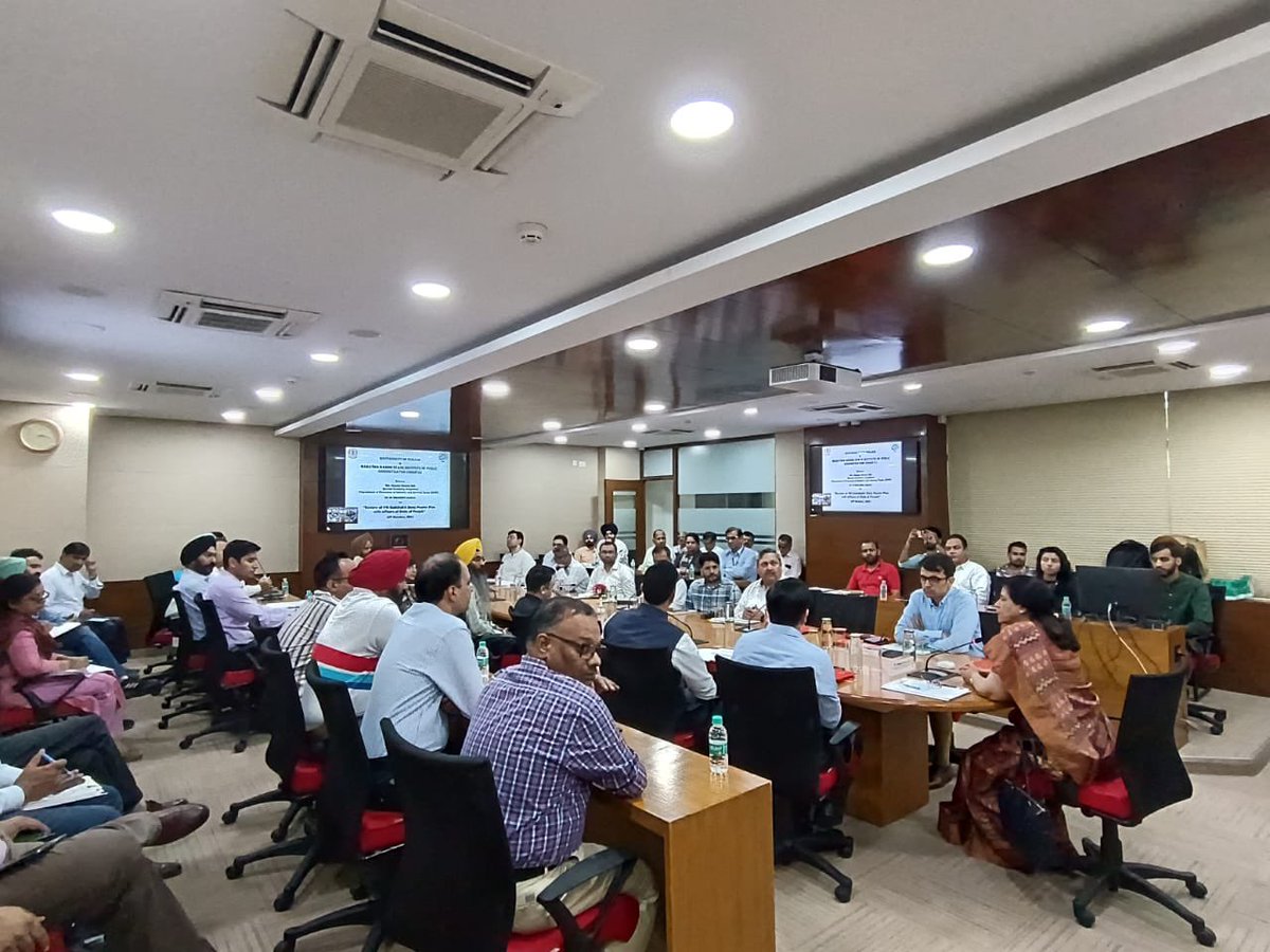 SumitaDawra's tweet image. Multiple meetings with nodal teams of #PMGatiShakti in States of Haryana, Punjab &amp;amp; Himachal, over 2 days, saw outreach with +20 Deptts in each state, focus on infra plg for socio-eco area dev, capacity bldg #EoDB #EaseofLiving #GoodGov #2YearsofPMGS