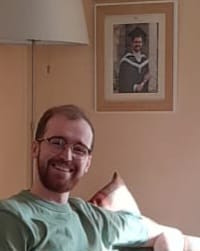 AdamBennell's tweet photo. Took a picture of @LukeBennell and accidentally recreated this classic https://t.co/yrpTf13g3D