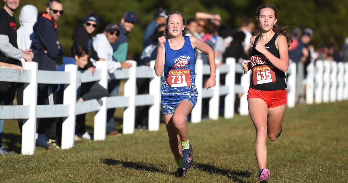 PHOTOS: Class AAAAAAA Cross Country Region 8, 7 and 4 Meets bit.ly/3SbWAvM