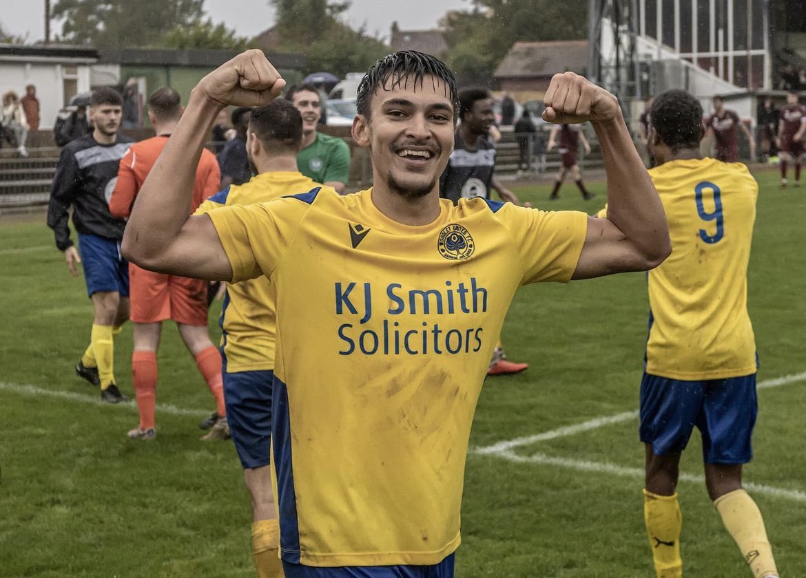 WoodleyUtdFC's tweet photo. How it feels to wake up knowing we are in the second round of the FA Vase for first time in the club history 💪🏼👏🏼

#WeAreUnited https://t.co/zo8lSrSnYK