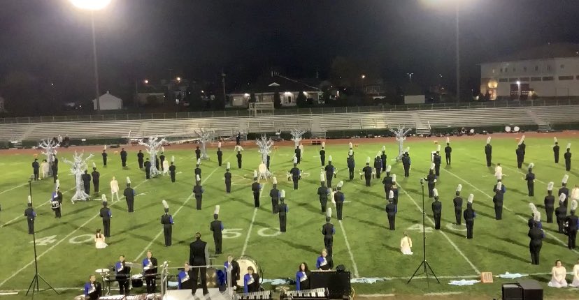 cedarcrestband's tweet photo. We had a great time at the Lebanon Co Marching Band Exhibition at Palmyra yesterday! Lots of fun hanging with our neighbors we usually don’t see during the season! Thanks for being great hosts, Palmyra! #LCMBE #LebCoShow #lebanoncounty #ccmb23 #inwinter #excellence #FalconPride https://t.co/UBMQuuXAfC