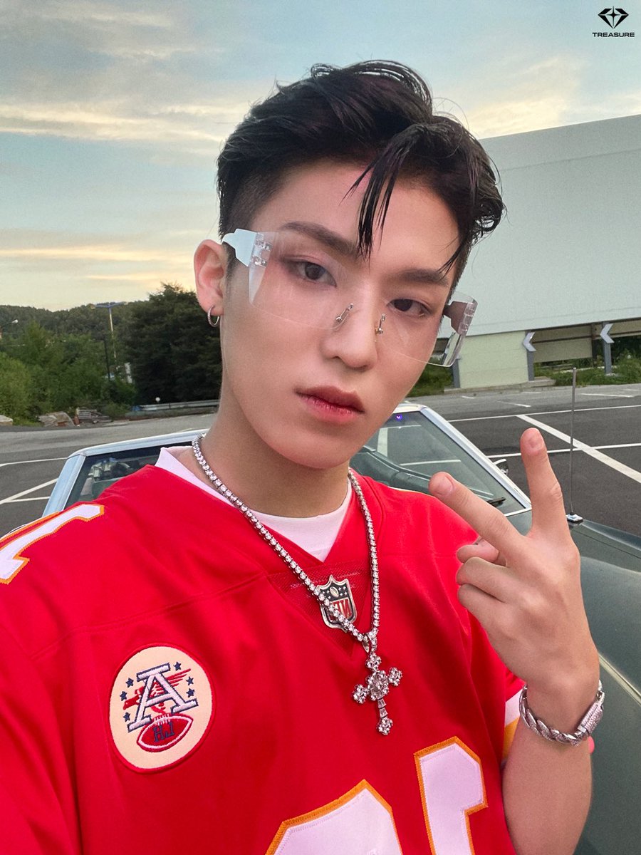 iksanpjw's tweet photo. Park Jeongwoo 'B.O.M.B (kaboom ver.)' Selfie #2 #박정우 https://t.co/OjpzwJUqEJ