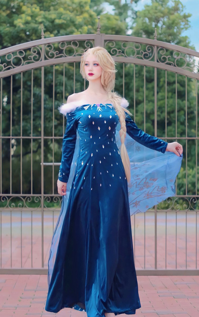 yzuyk's tweet photo. Frozen 家族の思い出/エルサ

#Dハロ仮装 https://t.co/Pv7YMszctd