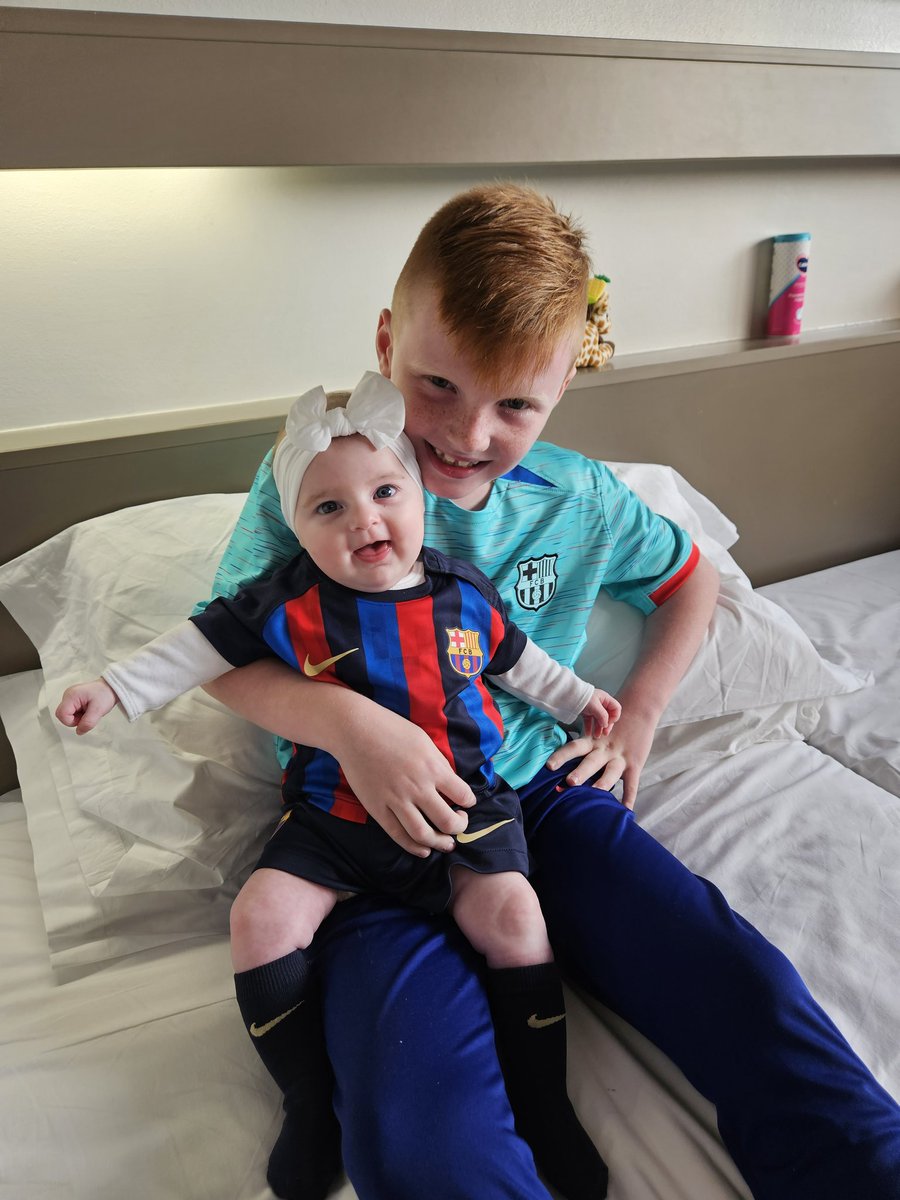 RobynSpain's tweet photo. Ruben's first barcelona game tonight 🥰 hes absolutely buzzing🔵🔴 https://t.co/g4Avb3ITcR