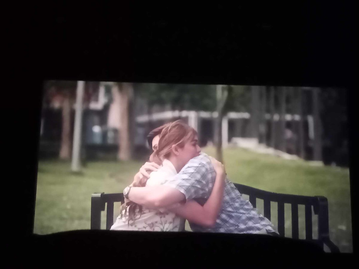 MiriMe10's tweet photo. Sobrang realistic ng movie na to, at may halong comedy din, HAHAHA tawang tawang kami sa sinehan, super nakakamiss Makita si Julia sa big screen at Yung chemistry nila ni Alden grabe, umaapaw! Must watch to guys di ko kayo magsisisi!
#JulDen
#FiveBreakupsAndARomance https://t.co/AG64L0QZNo