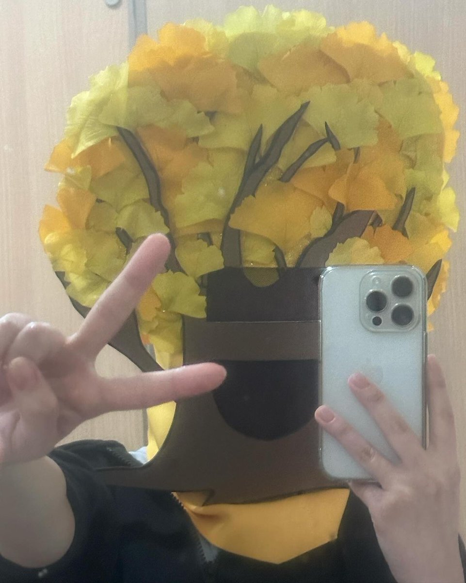 FranceBora's tweet image. ❥︎ INSTAGRAM - 231022 🍒 

#KingOfMaskedSinger 🍂💛
Lullet~ Éprouvant pour les nerfs King Of Masked Singer!!🎤
Comment c'était ~ ??  Tu as tout de suite su que c'était moi ?😊

Je continuerai à venir vers toi à travers diverses chansons,