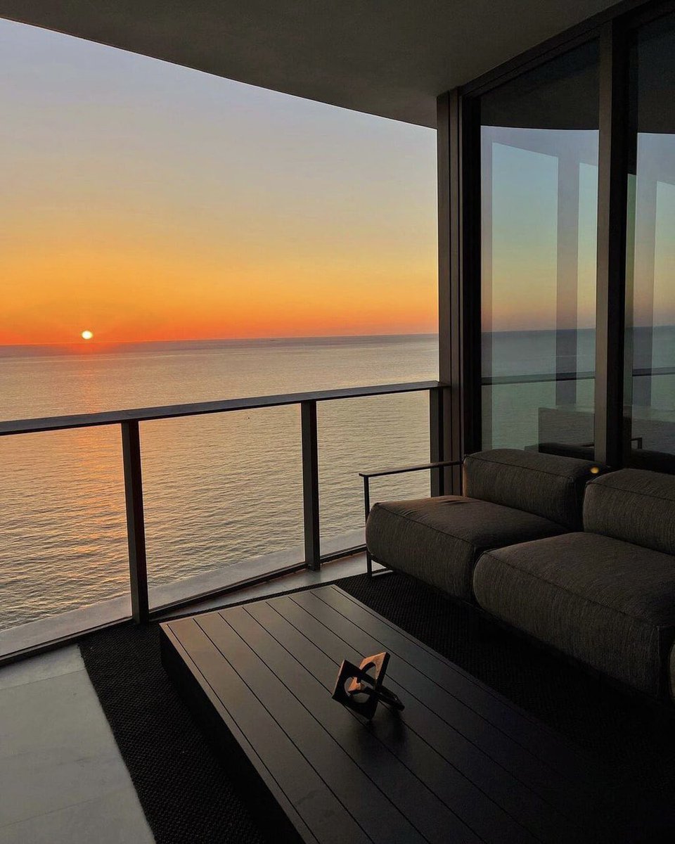 INTERIORPORN1's tweet image. waking up to this would be therapeutic