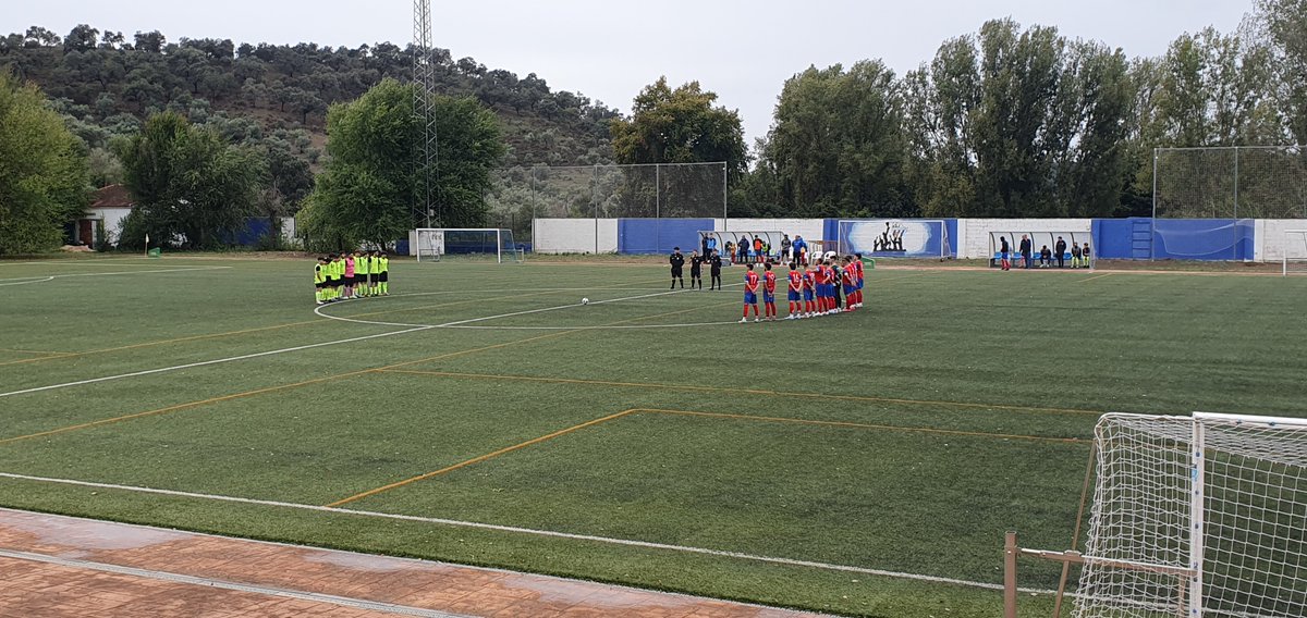 udconstantina23's tweet photo. ℹ️SENIOR 

Descanso 

UD Constantina 2-Celti Puebla 0

Ruben de penalti y Javi Cuello de cabeza Dan la iniciativa a la Unión. 

Se guardó un minuto de silencio por el fallecimiento de Álvaro Prieto, juvenil del Córdoba CF.

¡Vamos Constantina! https://t.co/Q1PcGmwlqv