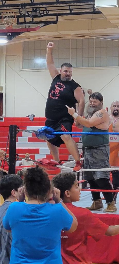 TJ_Hubbard's tweet image. What a night! #wrasslin 
I administered 4 stunners at the end and my ass hurts badly this morning but this was a bucket list item and Im glad I did it. I can now ad "professional wrestler" to my resume.