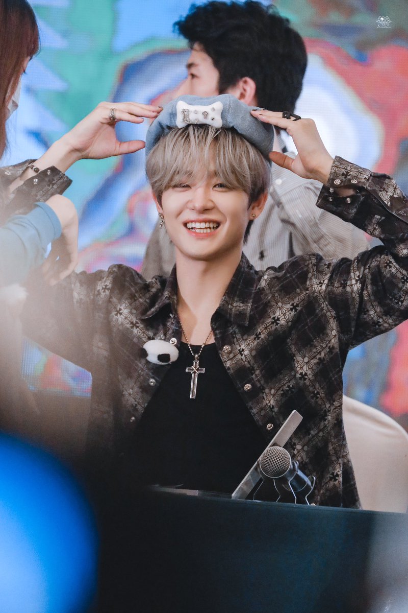 231022 중국 팬싸

#JIHOON #지훈 #ジフン #TREASURE   #트레저 #T5